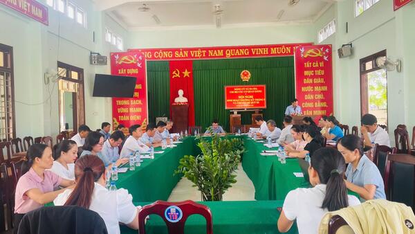Chi bộ các cơ quan Đảng xã Ba Gia tổ chức sinh hoạt thường kỳ tháng 9/2025